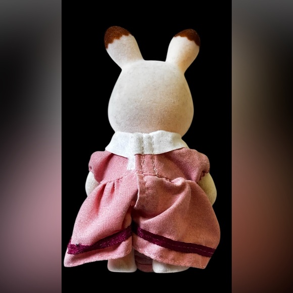 Calico Critters Sylvanian Family Chocolate Rabbit Family - Picture 3 of 5